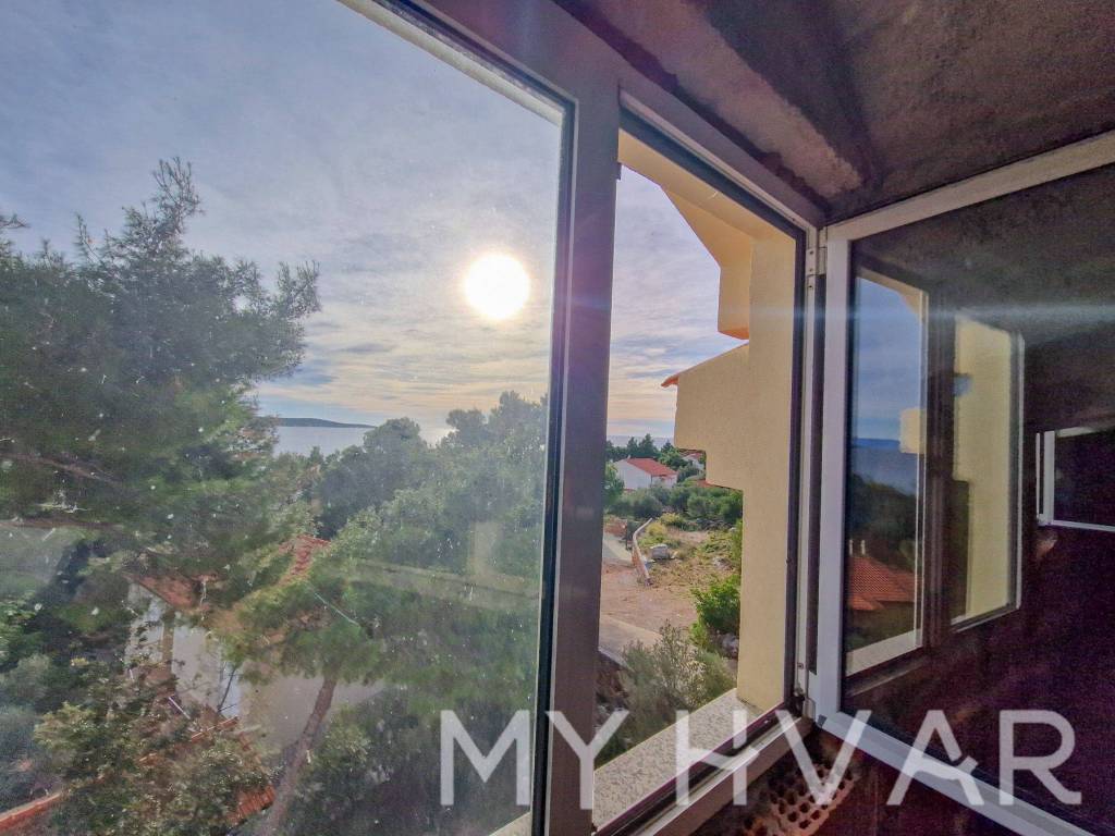 Kuca na moru, Prodaja, Jelsa, Zavala