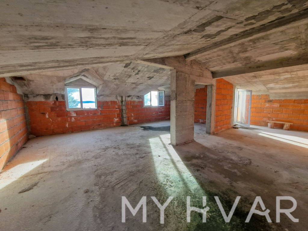 Kuca na moru, Prodaja, Jelsa, Zavala