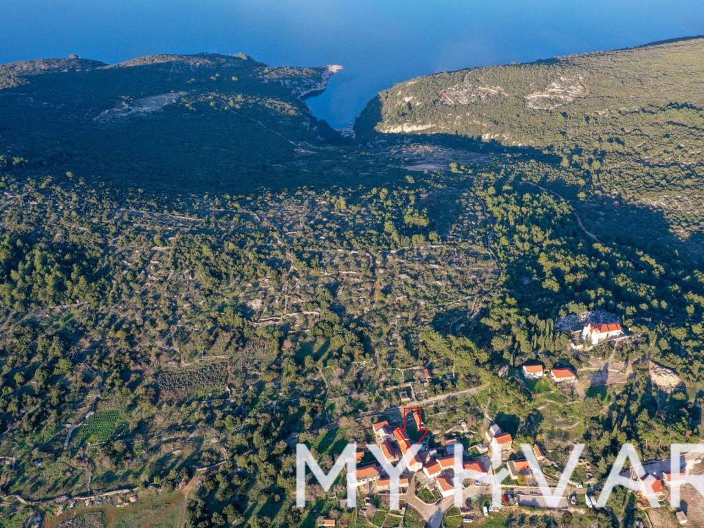 Kamena kuca, Prodaja, Jelsa, Zastrazisce