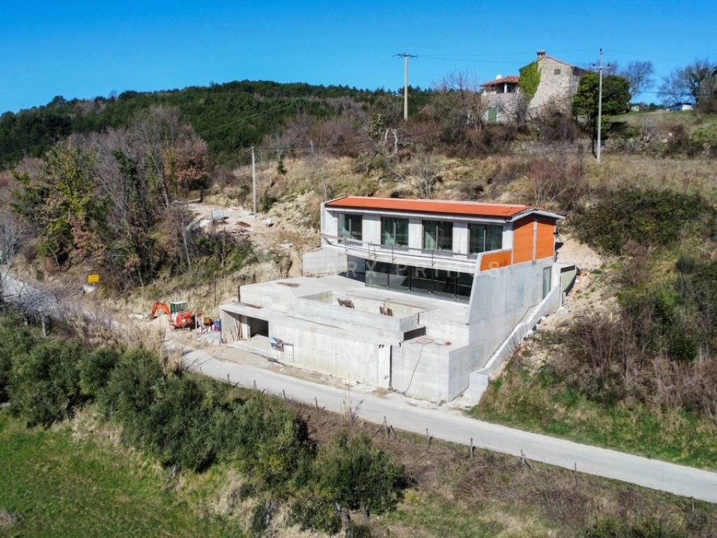 Buje, Krasica