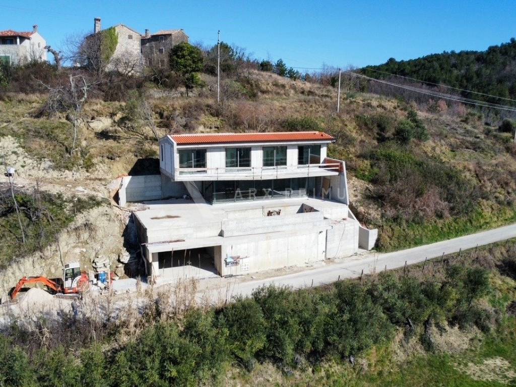 Buje, Krasica