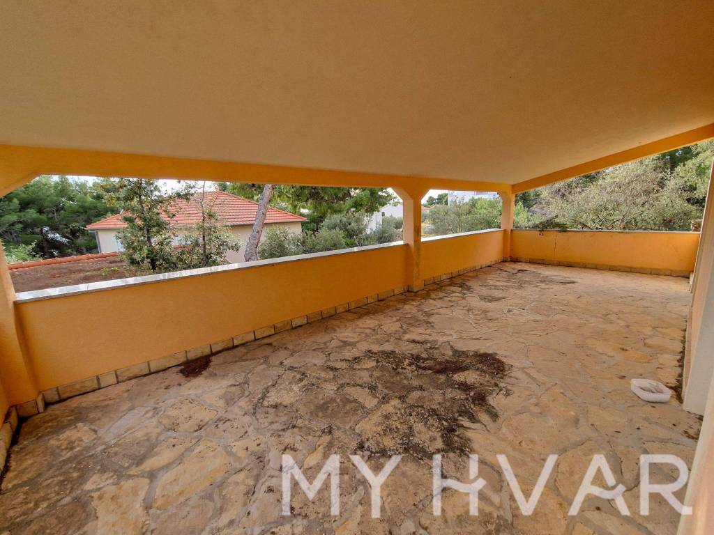 Kuca na moru, Prodaja, Jelsa, Zavala