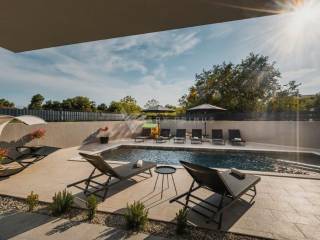 Apartmanska kuca, Prodaja, Umag, Cepljani