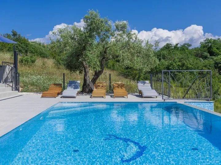 Vila, Prodaja, Brtonigla, Nova Vas