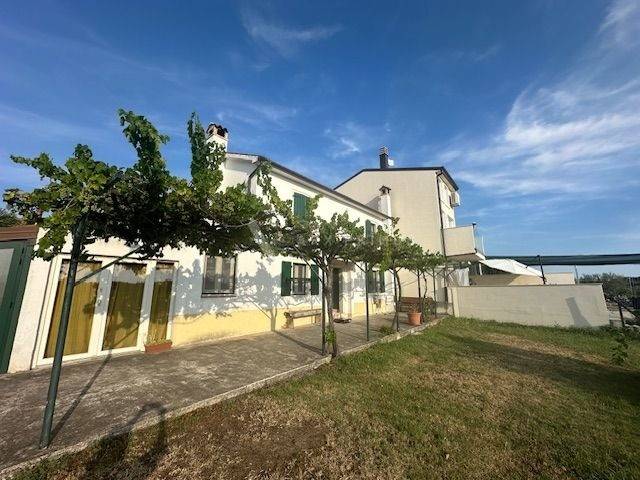 Samostojeca kuca, Prodaja, Umag, Umag