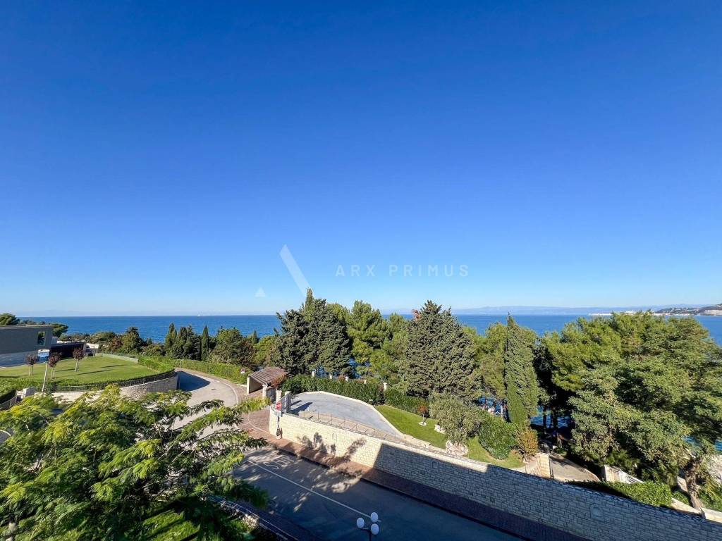 Stan u urbanoj vili, Prodaja, Umag, Crveni Vrh