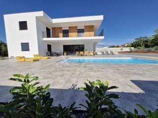 Vila, Prodaja, Umag, Murine