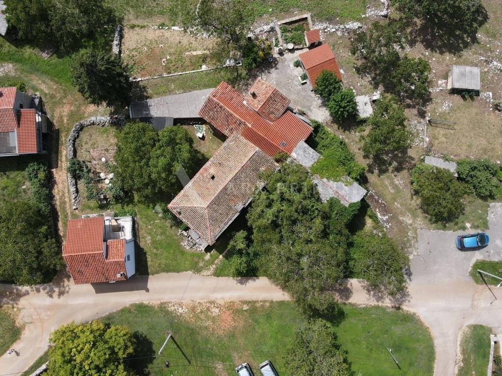 Kamena kuca, Prodaja, Oprtalj, Sveti Ivan