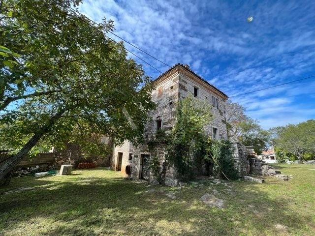 Kamena kuca, Prodaja, Oprtalj, Sveti Ivan