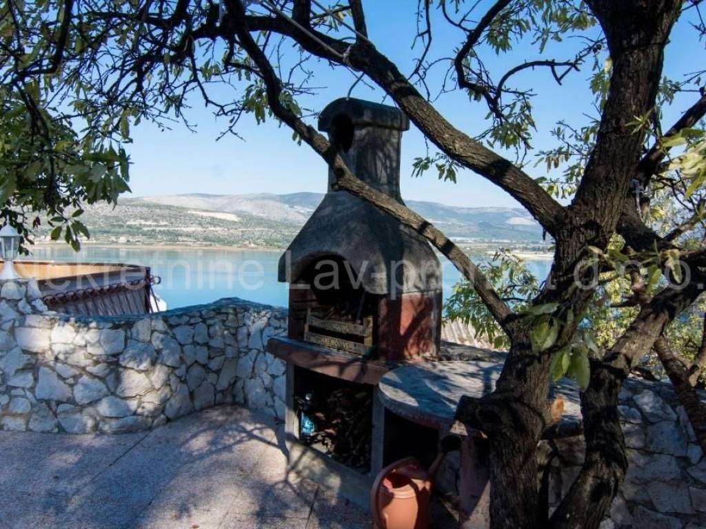 Nekretnina za odmor, Prodaja, Trogir - Okolica, Mastrinka