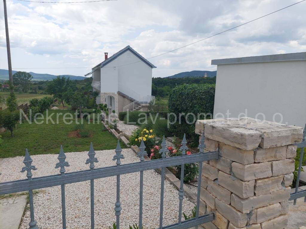 Vikend kuca, Prodaja, Drnis, Parcic