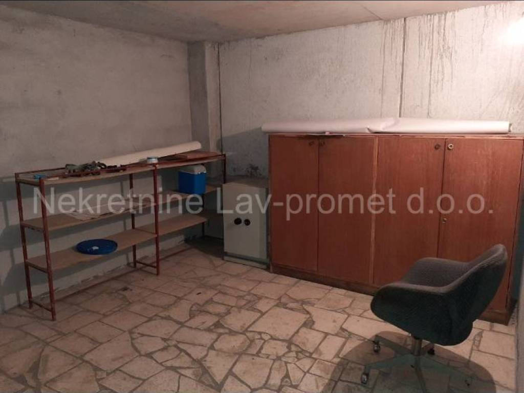 Poslovna zgrada, Prodaja, Split, Split