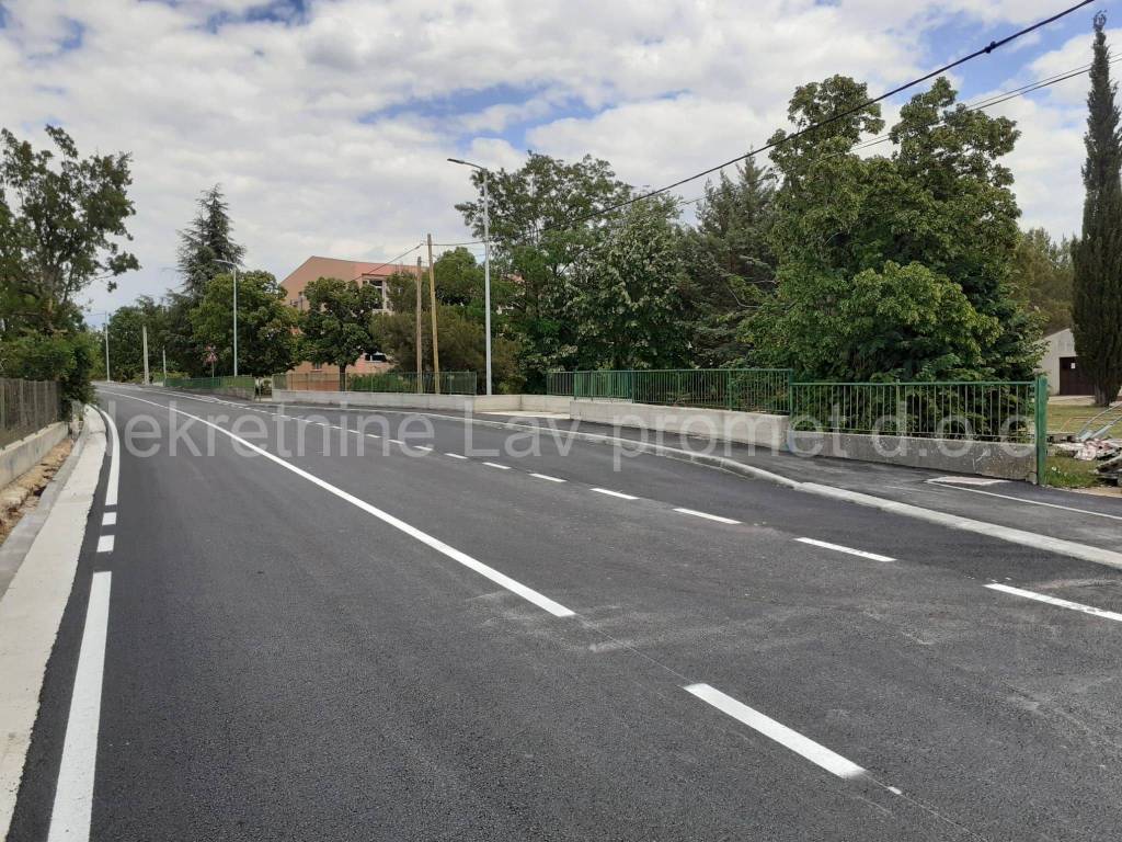 Gradjevinsko mjesovito, Prodaja, Unesic, Unesic