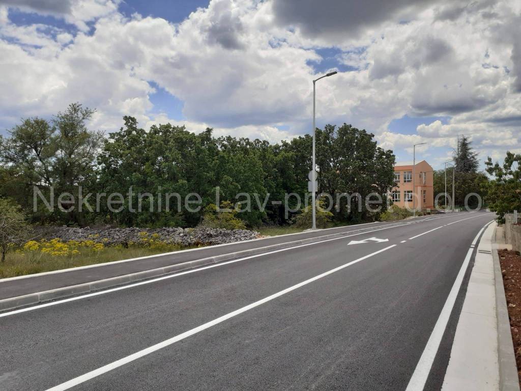 Gradjevinsko mjesovito, Prodaja, Unesic, Unesic
