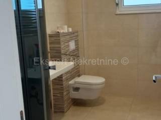 Stan u zgradi, Prodaja, Split, Split
