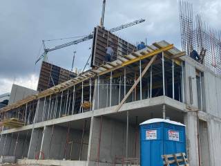 Flat in a new building, Sale, Okrug, Okrug Gornji