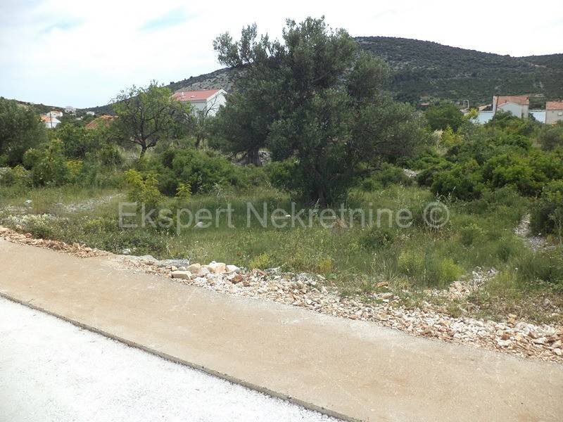 Zemljiste, Prodaja, Marina
