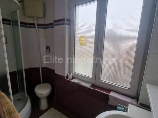 Flat in a building, Sale, Pula, Pula