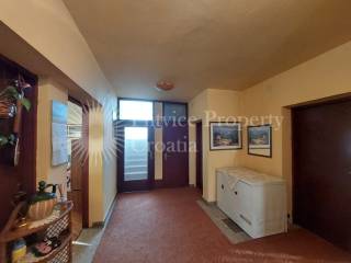 Family house, Sale, Karlovac, Karlovac