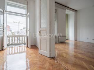 Flat in a building, Sale, Zagreb, Donji Grad