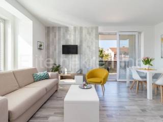 House with apartments, Sale, Medulin, Medulin