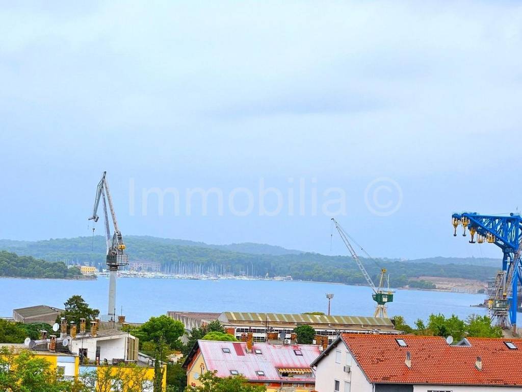 Pula, Pula