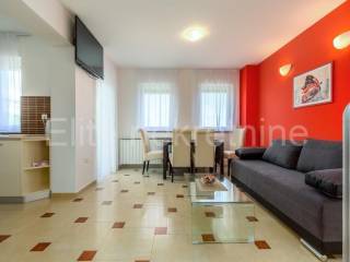 Flat in a house, Rent, Kostrena, Doričići