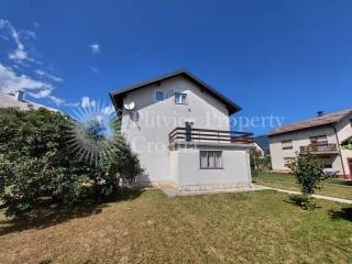 House with apartments, Sale, Plitvička jezera, Korenica