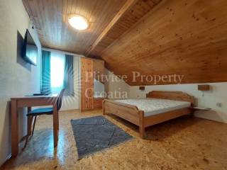 House with apartments, Sale, Plitvička jezera, Korenica