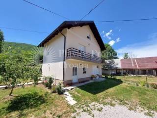 Obiteljska kuca, Prodaja, Rakovica, Grabovac