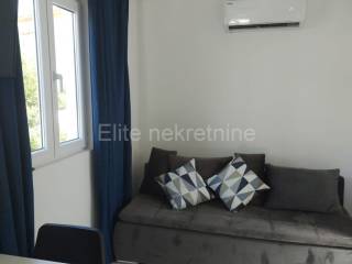 House with apartments, Sale, Crikvenica, Selce