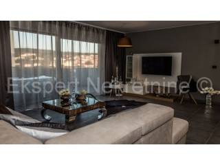 Flat in a new building, Sale, Okrug, Okrug Gornji