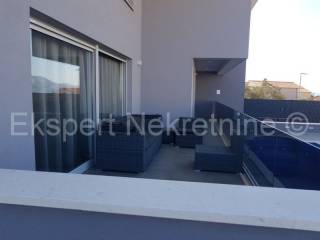 Flat in a new building, Sale, Okrug, Okrug Gornji