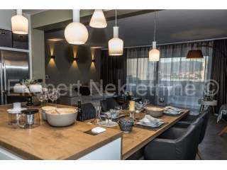 Flat in a new building, Sale, Okrug, Okrug Gornji