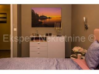 Flat in a new building, Sale, Okrug, Okrug Gornji