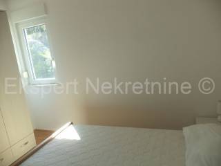 Flat in building, Sale, Okrug, Okrug Gornji