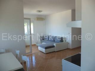 Flat in building, Sale, Okrug, Okrug Gornji