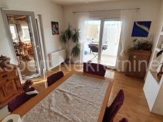 Flat in a building, Sale, Okrug, Okrug Gornji