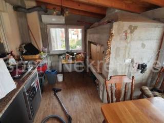Flat in a building, Sale, Okrug, Okrug Gornji