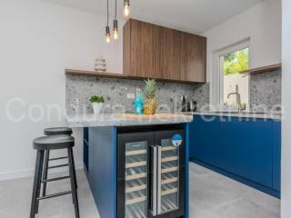 Apartman na moru, Prodaja, Nin, Zaton