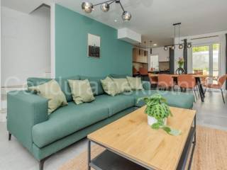 Apartman na moru, Prodaja, Nin, Zaton
