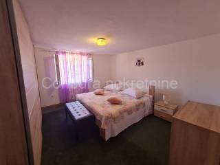 House with apartments, Sale, Nin, Zaton