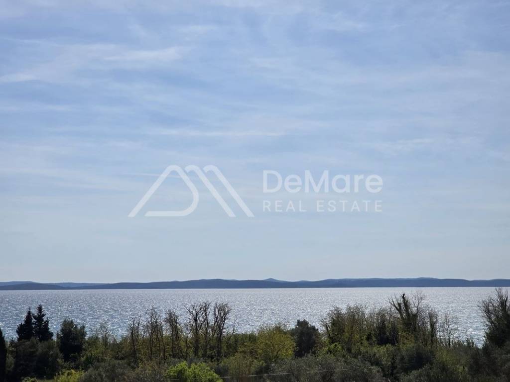 Apartman na moru, Prodaja, Privlaka, Privlaka