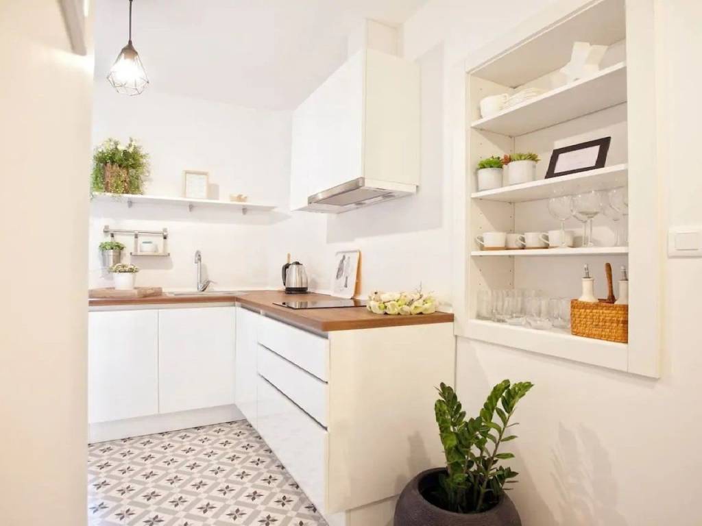 Stan u zgradi, Najam, Split, Split