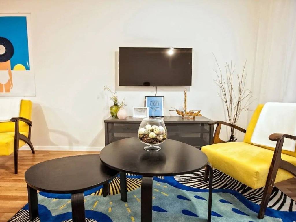 Stan u zgradi, Najam, Split, Split