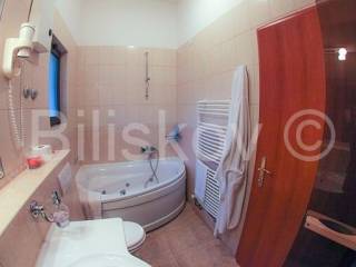 Samostojeca, Prodaja, Makarska, Makarska