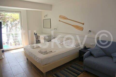 Samostojeca, Prodaja, Makarska, Makarska