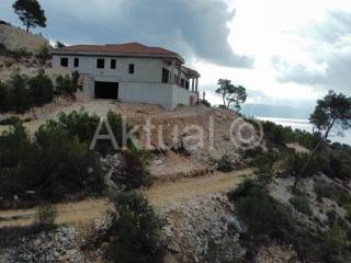 Villa, Sale, Milna, Milna