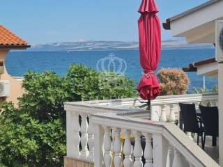 House with apartments, Sale, Vir, Vir