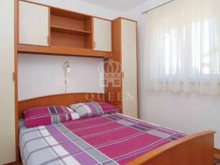 House with apartments, Sale, Vir, Vir